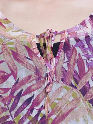 leaf print flute sleeved top - 15230977 - Standard Image - 4