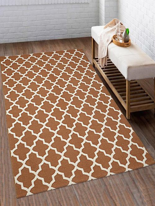 100% cotton unique design handloom made soft reversible multi purpose rugs for regular use. Size is 90x150 cm - 15235375 - Standard Image - 1