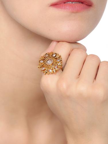 gold metal ring - 15236646 - Very Small Image - 1