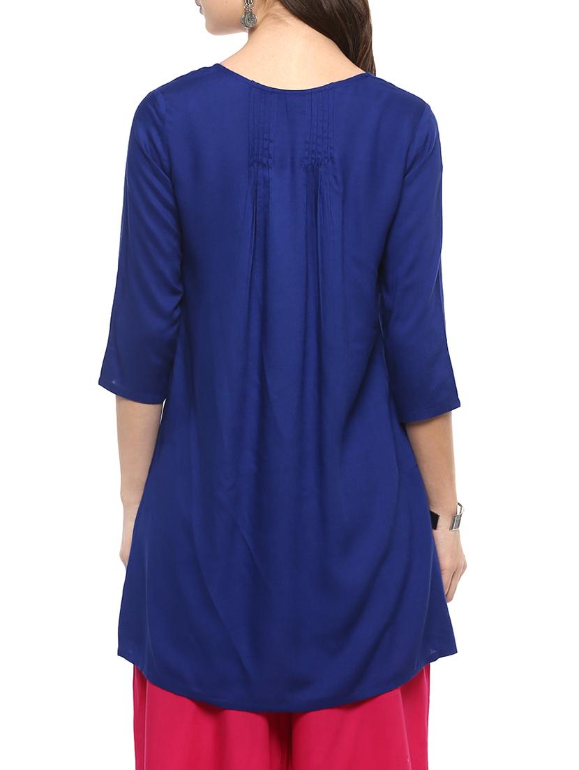 blue rayon a-line solid kurta - 15238983 - Zoom Image - 3