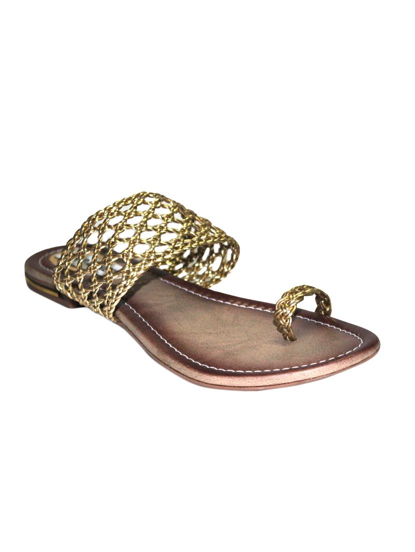 gold one toe sandal - 15249593 - Zoom Image - 1