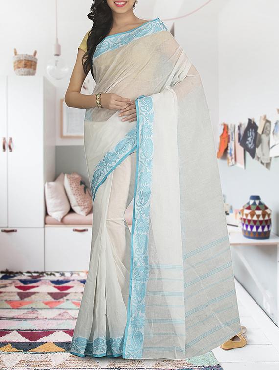 Delicate border Handloom Saree - 15254155 - Zoom Image - 1