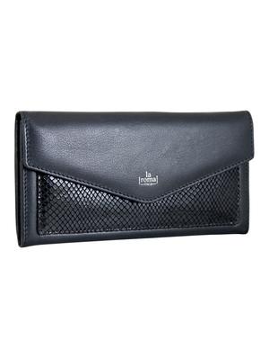 black leather wallet - 15257504 - Standard Image - 4