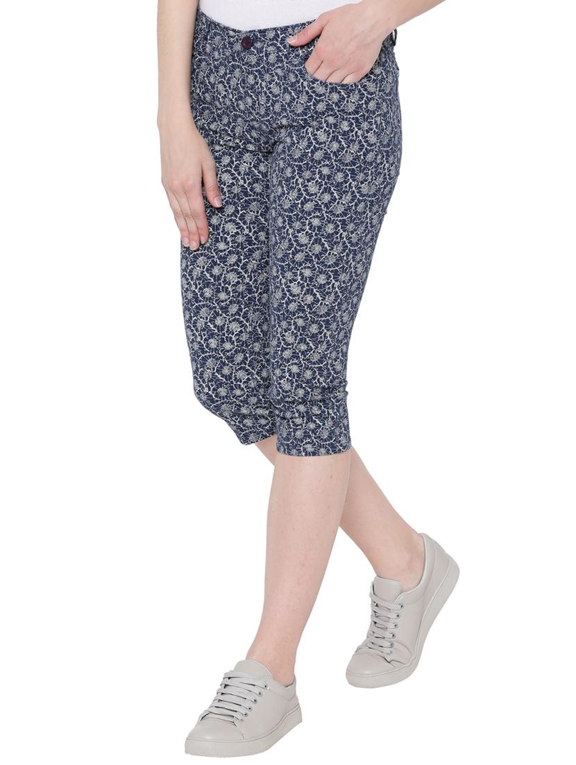 blue cotton printed capri - 15259271 - Zoom Image - 2