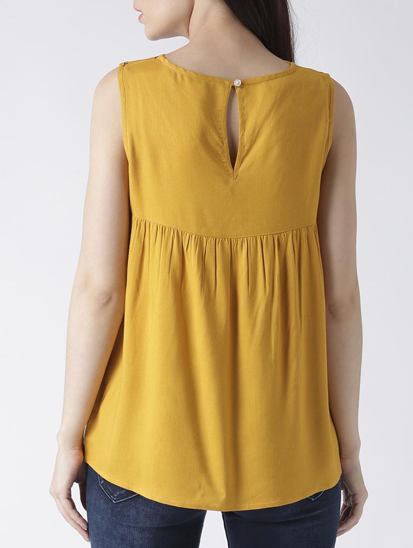keyhole back embroidered top - 15260025 - Zoom Image - 3