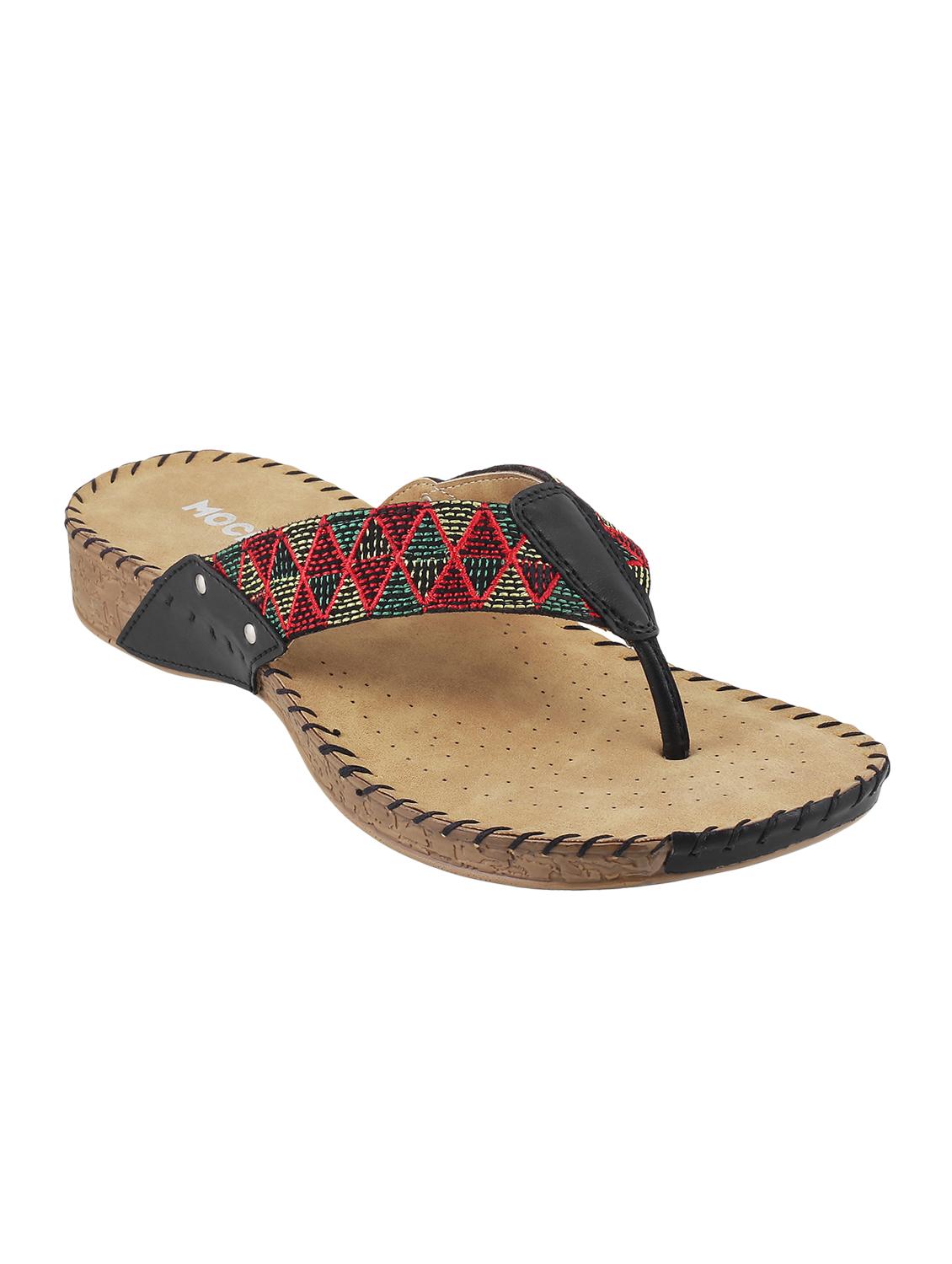 black faux leather toe separator sandals - 15276666 - Zoom Image - 1