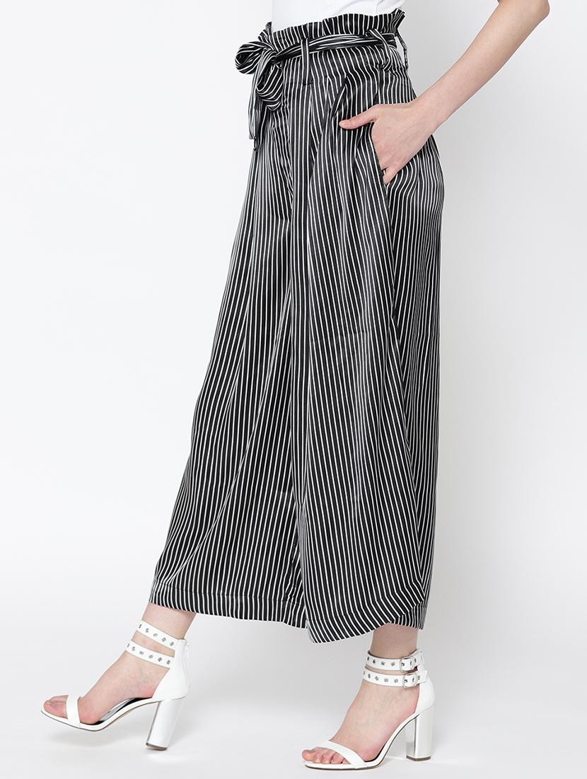 black striped flared palazzo - 15300876 - Zoom Image - 2