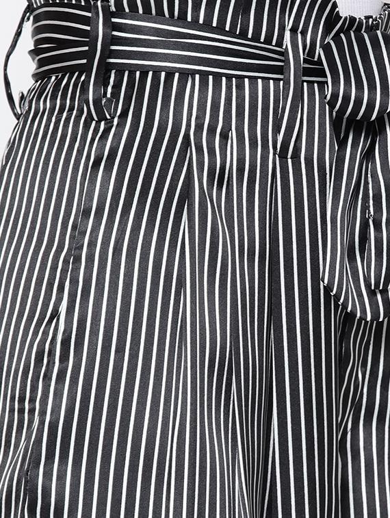 black striped flared palazzo - 15300876 - Zoom Image - 5