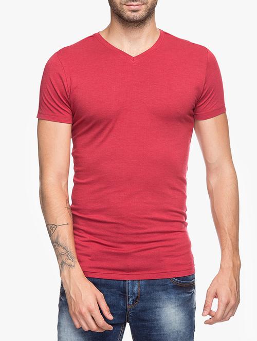red cotton t-shirt - 15308281 - Standard Image - 1