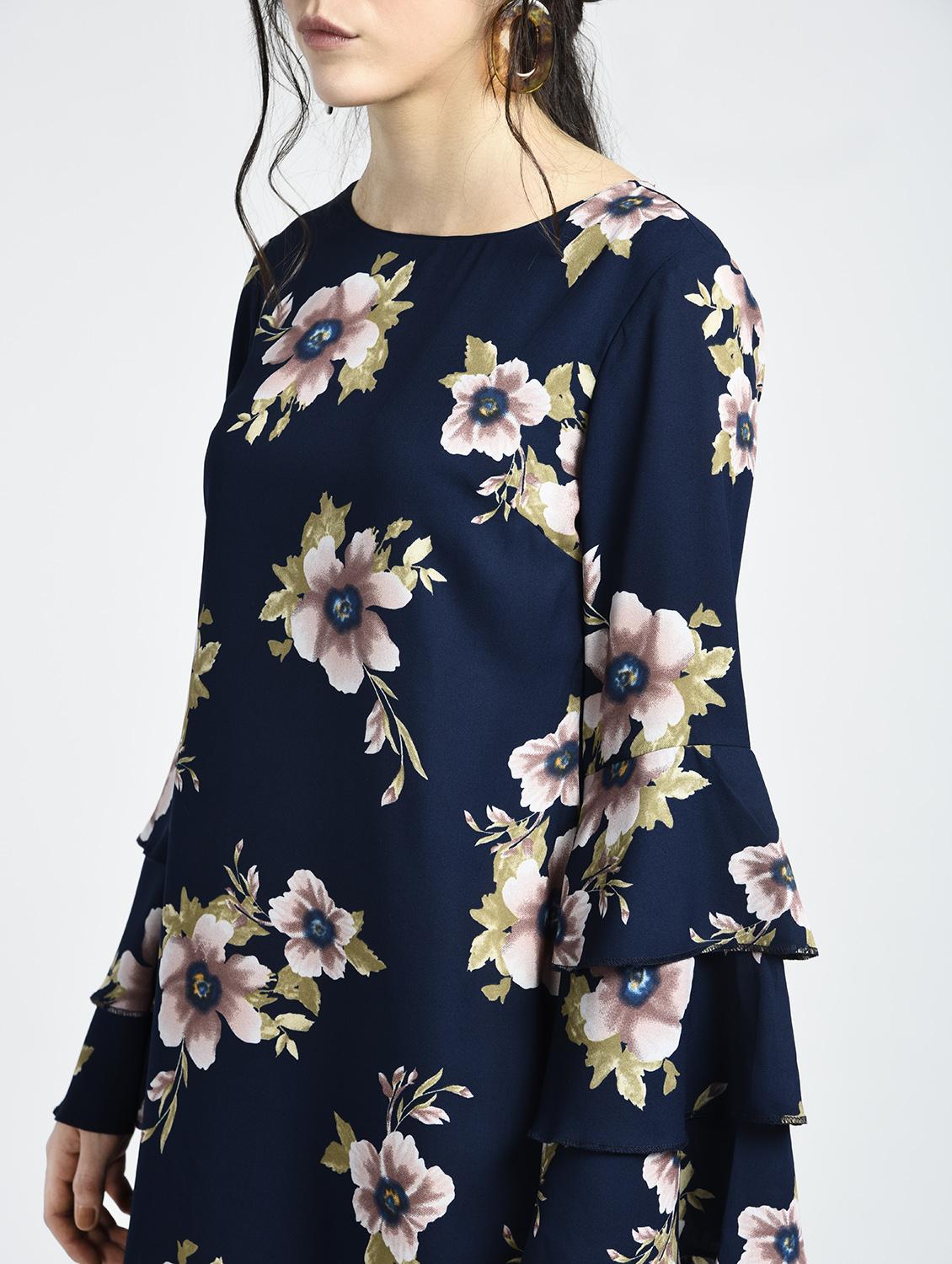 layered bell sleeve floral dress - 15316357 - Zoom Image - 3