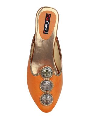orange mules jutis & mojari - 15318640 - Standard Image - 4