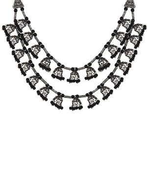 tribal necklace - 15323278 - Standard Image - 2