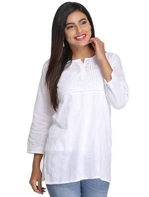 Chikankari straight kurti - 15328831 - Standard Image - 1