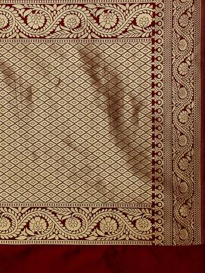 zari banarasi saree with blouse - 15333728 - Standard Image - 4