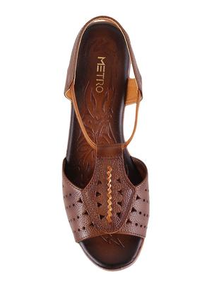 brown faux leather back strap sandals - 15339484 - Standard Image - 4