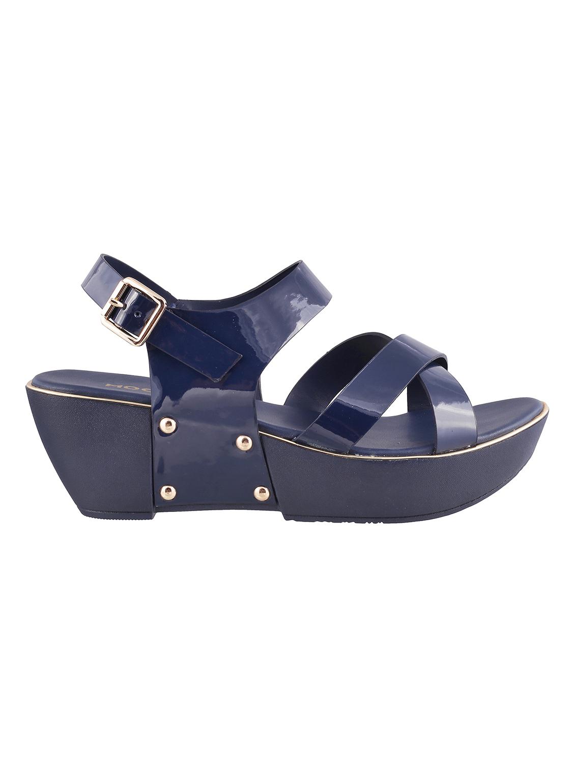 mochi white back strap sandals - 15339750 - Zoom Image - 2
