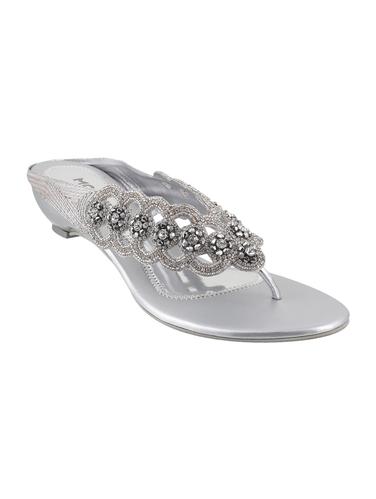 silver leatherette toe separator sandals - 15339869 - Very Small Image - 1