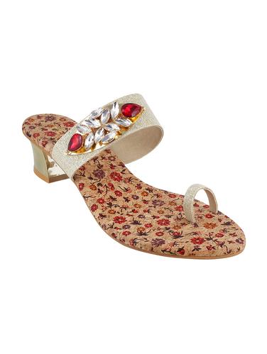 gold one toe sandals - 15339915 - Very Small Image - 1