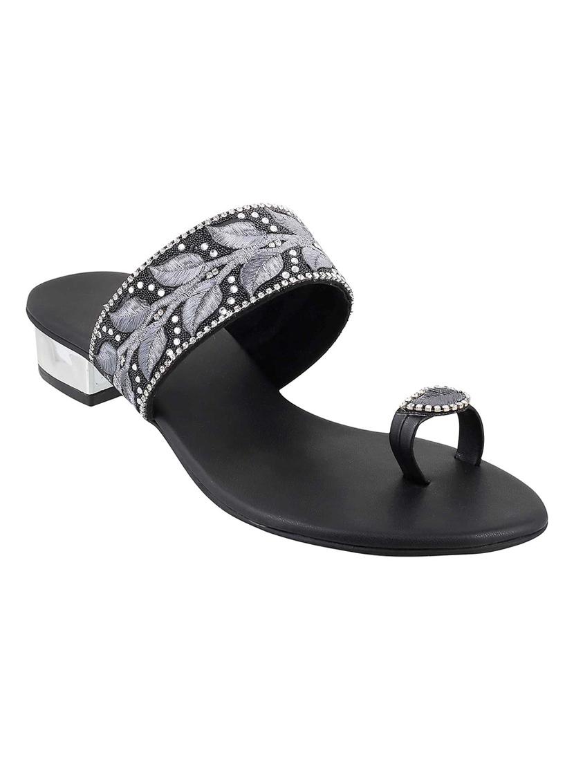 black one toe sandals - 15339937 - Zoom Image - 1