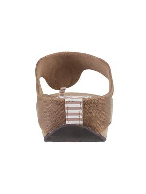 beige toe separator slippers - 15339986 - Standard Image - 3