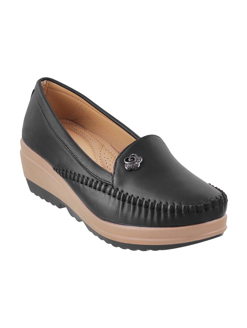black slip on loafers - 15340032 - Zoom Image - 1