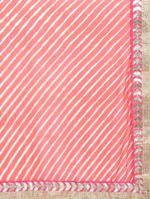 gota patti lehariya saree with blouse - 15341299 - Standard Image - 3