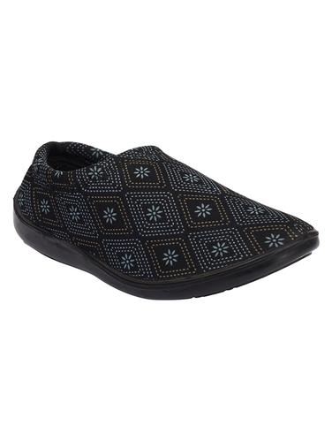 black slip on casual shoes - 15343115 - Very Small Image - 1