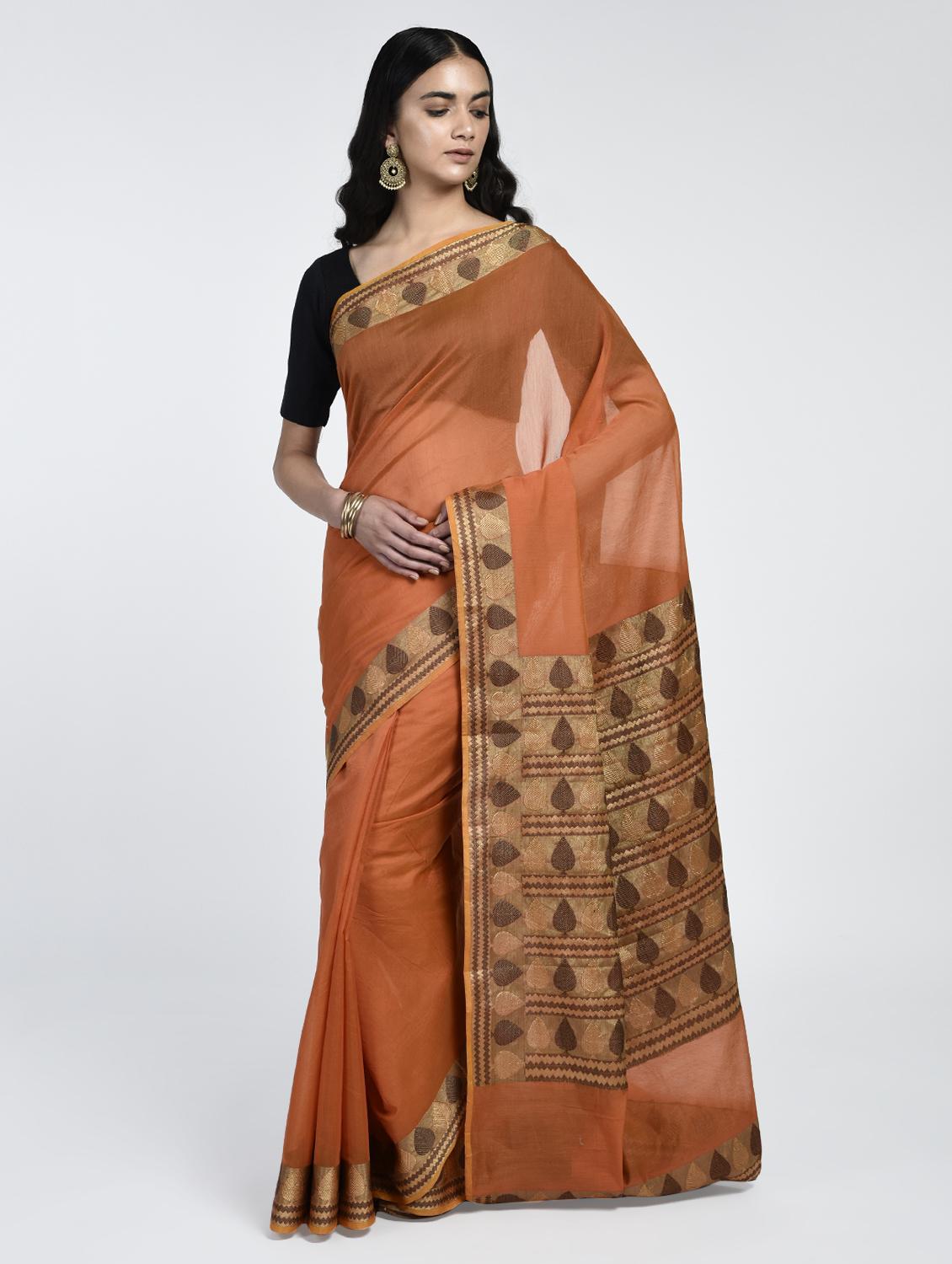 contrast zari border handloom saree with blouse - 15345689 - Zoom Image - 1