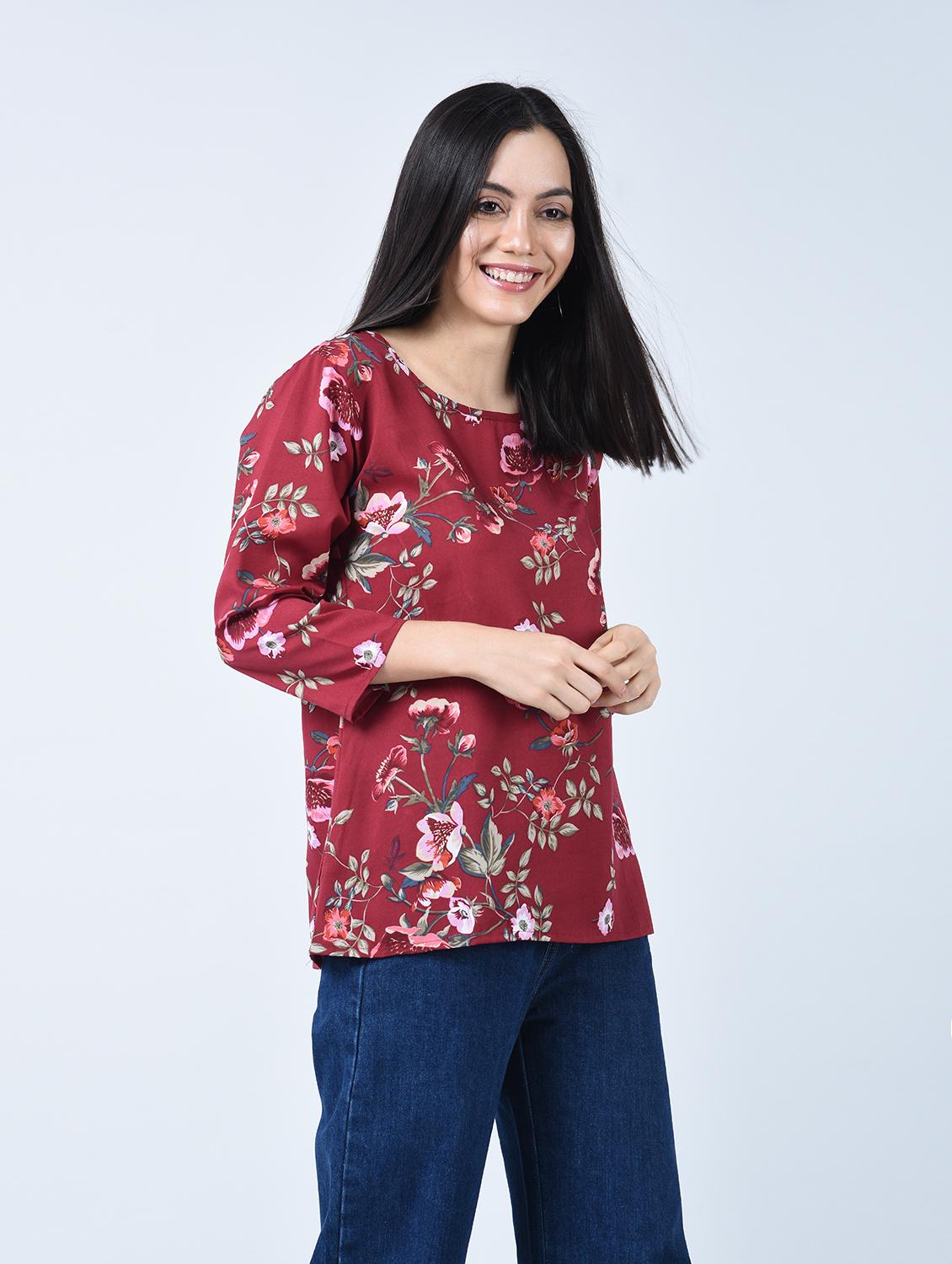floral round neck top - 15349222 - Zoom Image - 1