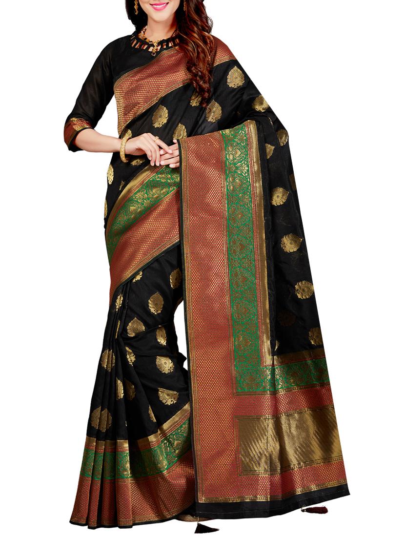 delicate golden border banarasi saree with blouse - 15363691 - Zoom Image - 1
