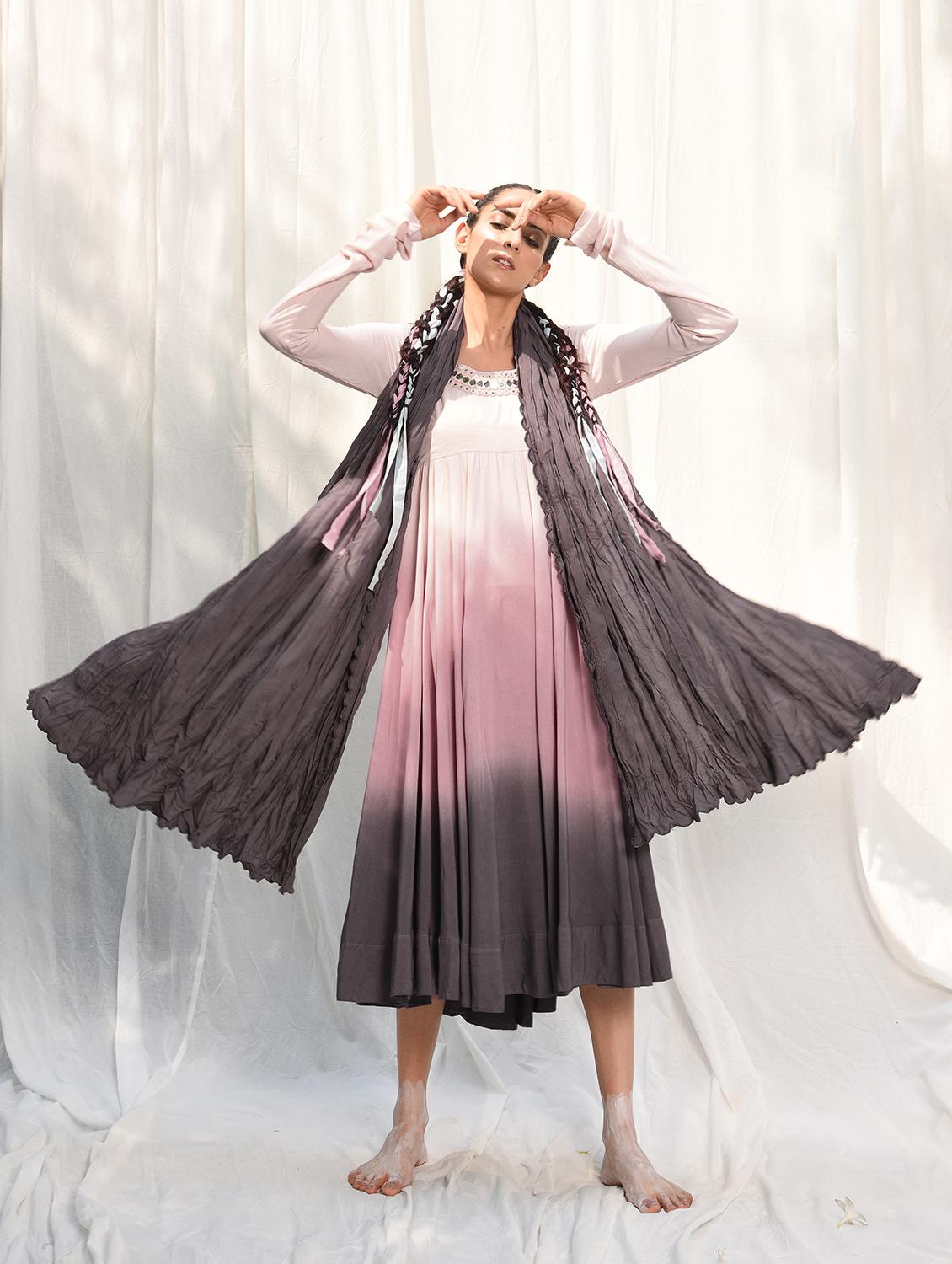 mirror work ombre kurta with stole - 15384121 - Zoom Image - 1