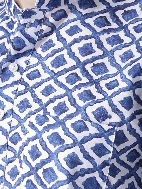 blue cotton short kurta - 15384245 - Zoom Image - 4