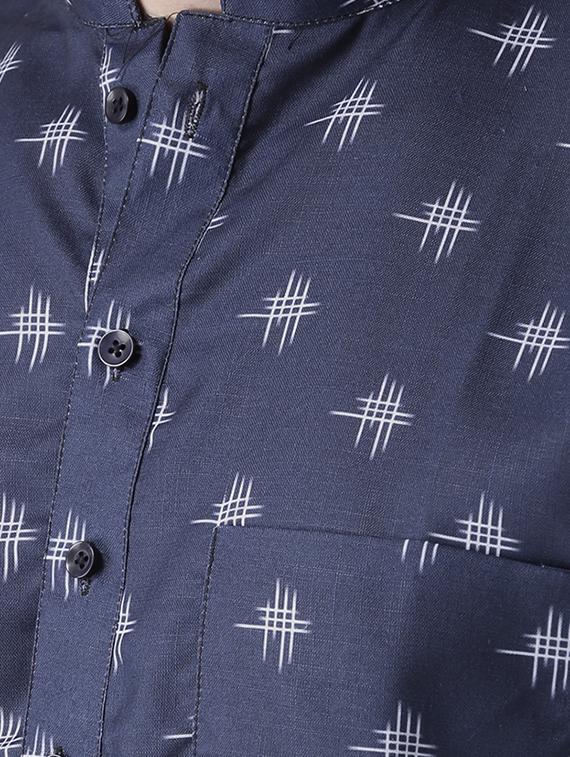 blue cotton short kurta - 15384248 - Zoom Image - 4