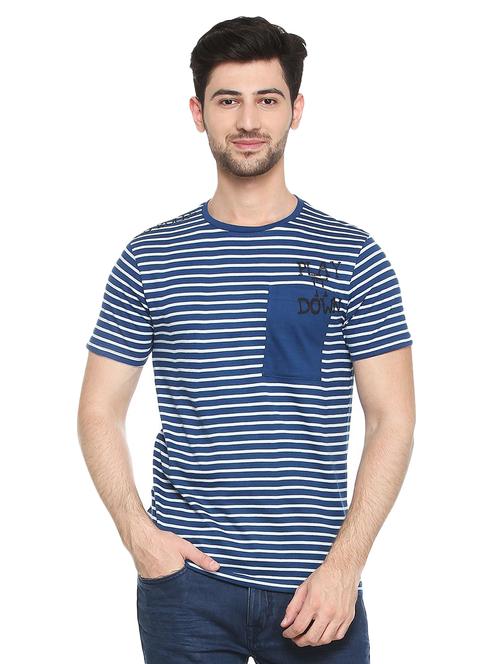 blue cotton pocket t-shirt - 15384730 - Standard Image - 1