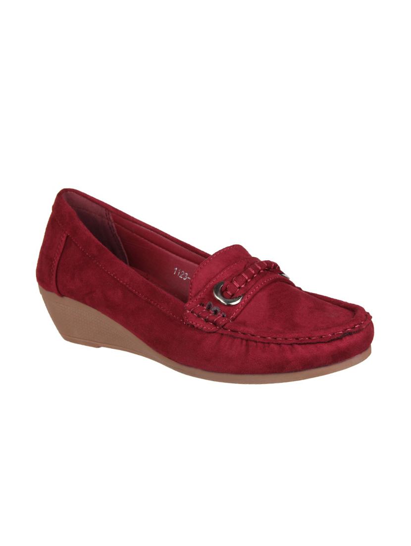 Flat n Heels maroon Wedges - 15386149 - Zoom Image - 1