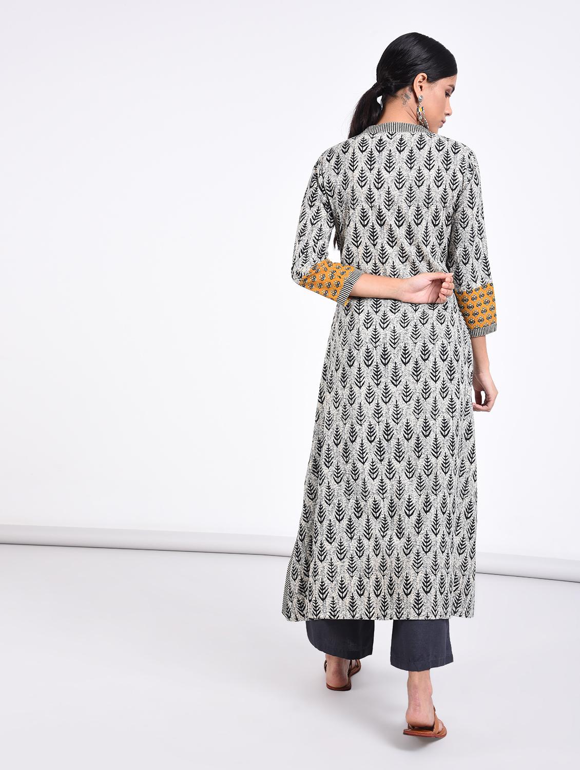 striped asymmetric kurta - 15387238 - Zoom Image - 4