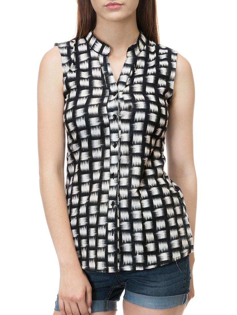 mandarin neck sleeveless top - 15392671 - Zoom Image - 1