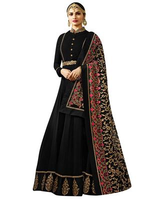Embroidered semi-stitched anarkali suit - 15393845 - Standard Image - 1