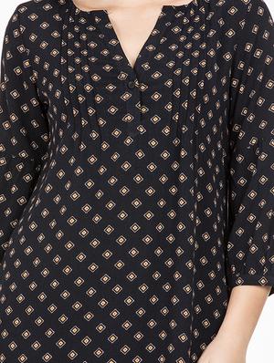 pin tucks detail printed tunic - 15402148 - Standard Image - 4