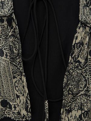 straight kurta with jacket - 15410268 - Standard Image - 4