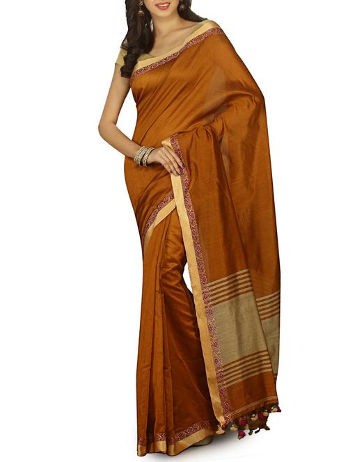 striped pallu cotton tant saree with tassels with blouse - 15412386 - Standard Image - 1