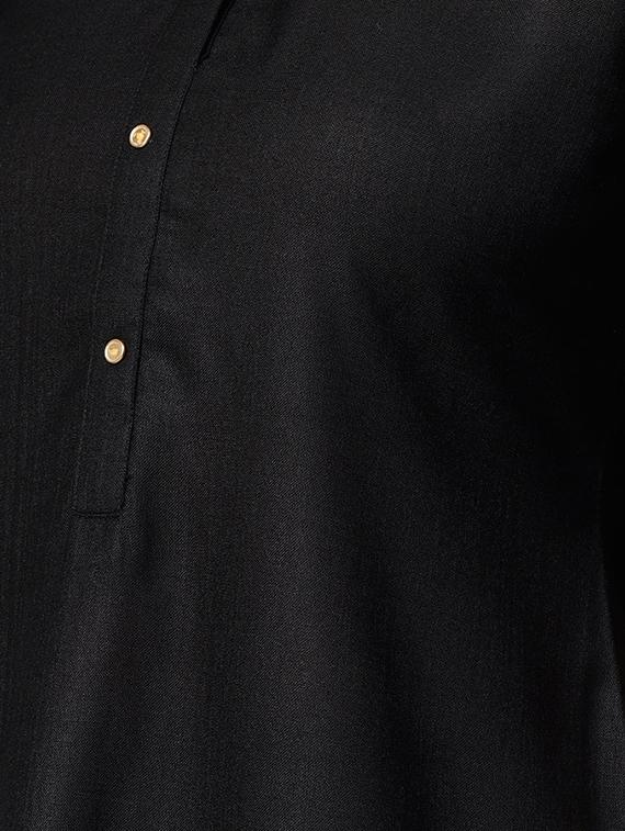 solid straight kurta - 15413433 - Zoom Image - 4