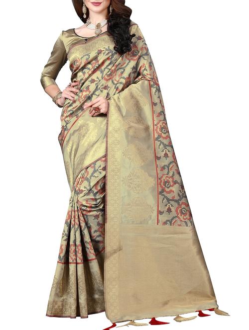 zari weave banarasi saree with tassels with blouse - 15413821 - Standard Image - 1
