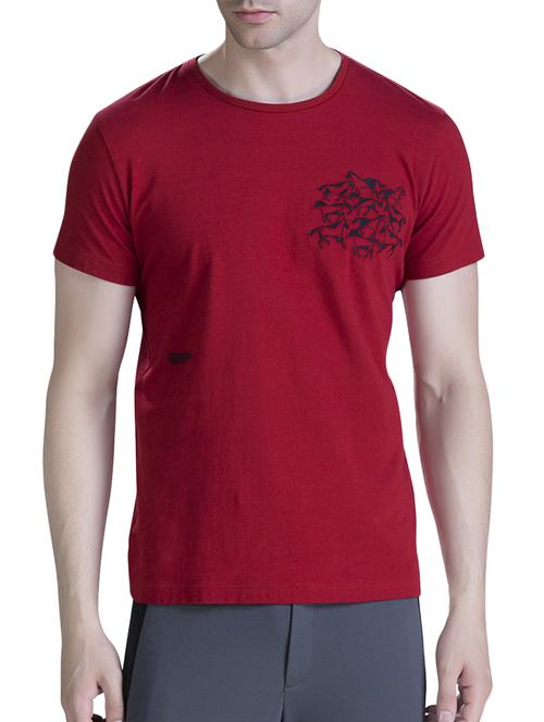 red cotton t-shirt - 15414598 - Standard Image - 1