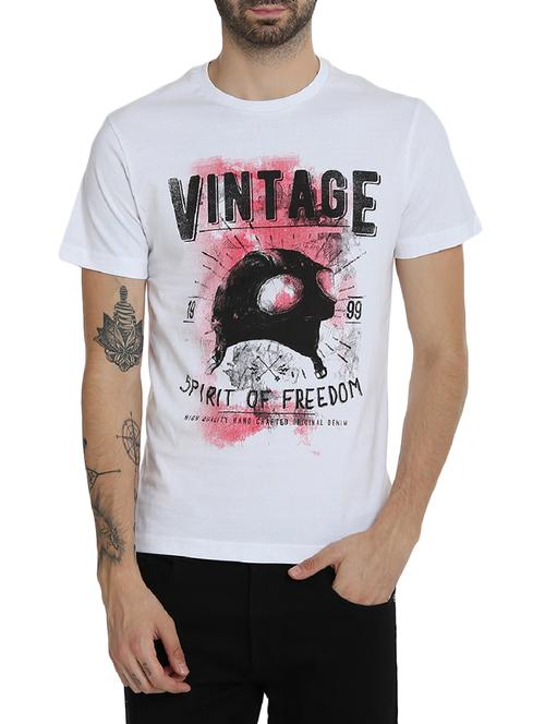 white cotton chest print t-shirt - 15414702 - Standard Image - 1