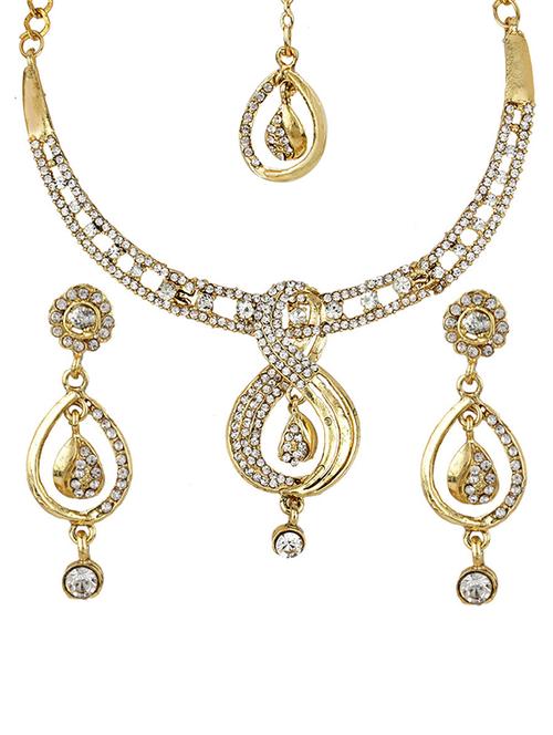 Necklace, earrings & maangteeka set - 15415356 - Standard Image - 1