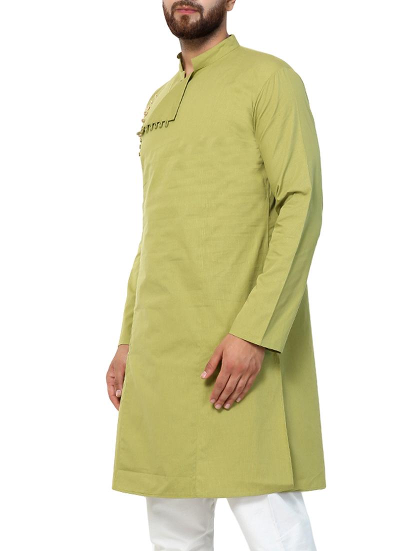 green solid long kurta - 15418088 - Zoom Image - 2