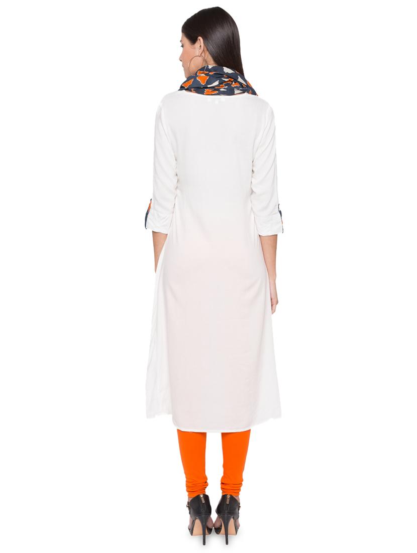solid high-low kurta with scarf - 15419125 - Zoom Image - 3
