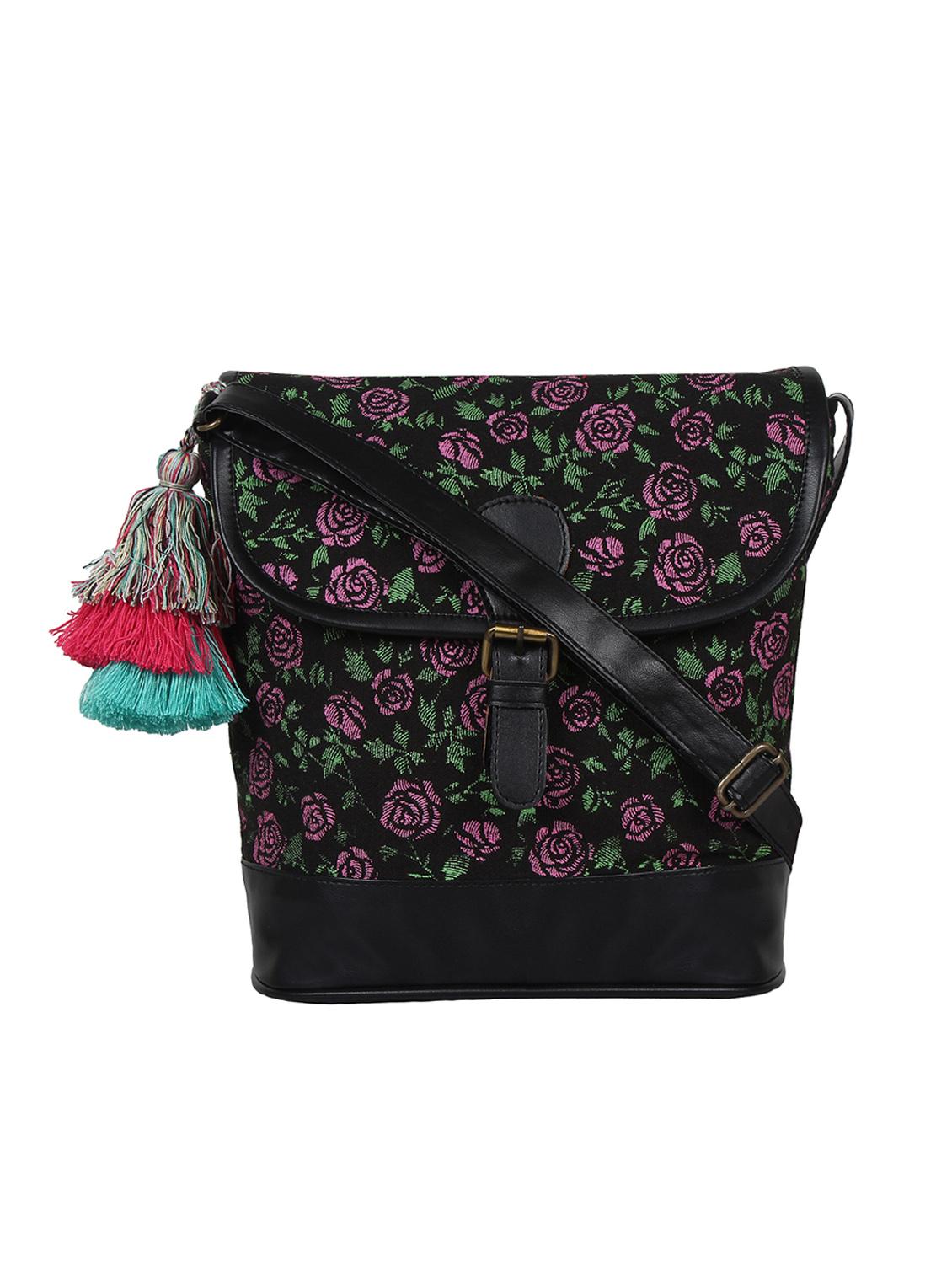 black canvas regular sling bag - 15421003 - Zoom Image - 1