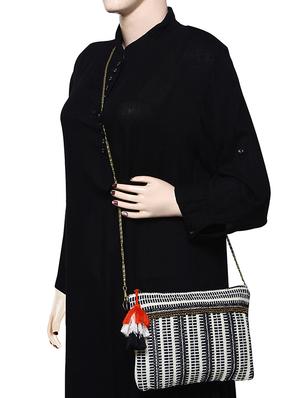 black cotton messenger sling bag - 15421033 - Standard Image - 6